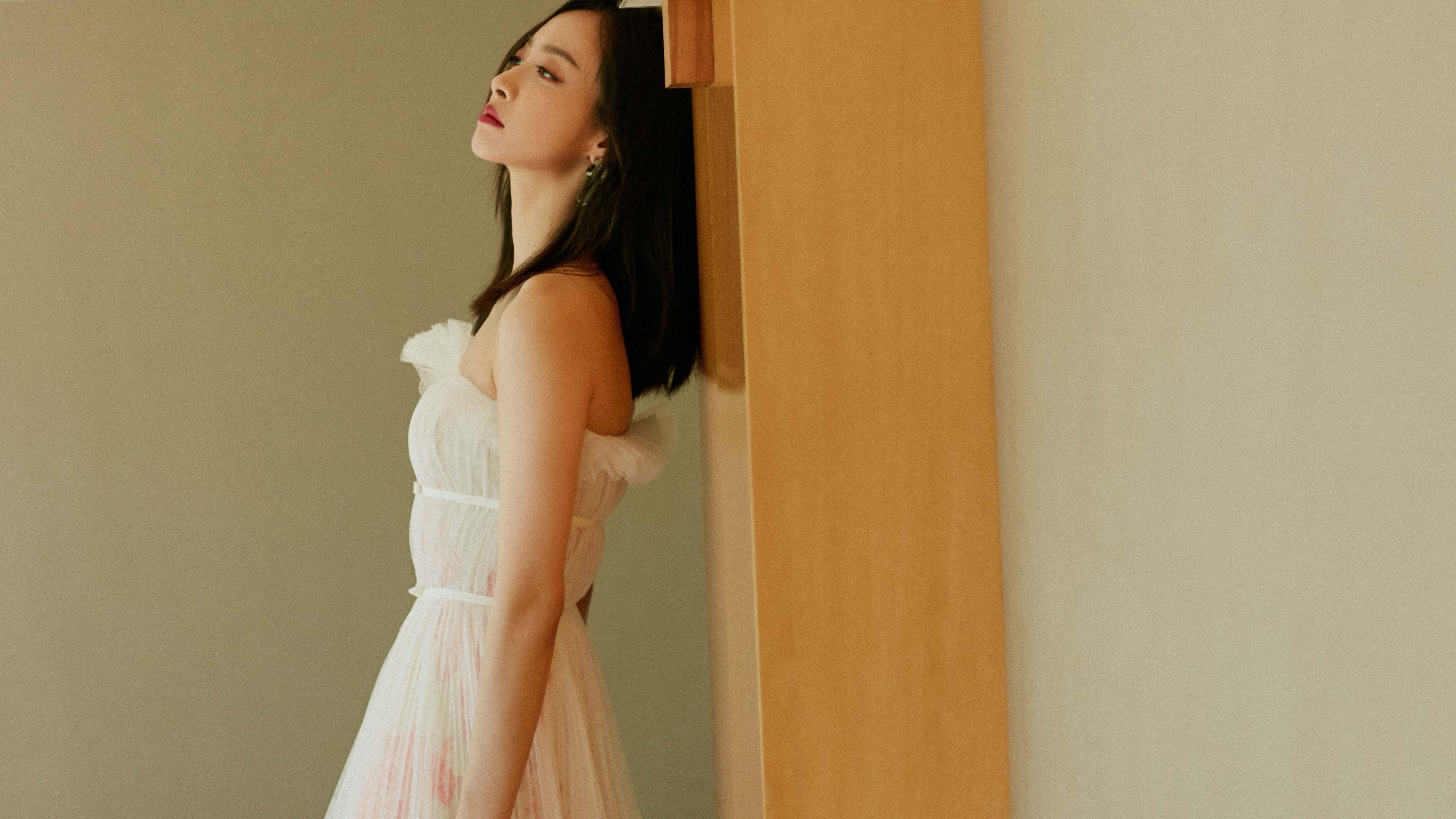 滑雪越野挑战赛新疆站冰雪赛道惊险刺激，新疆滑雪协会